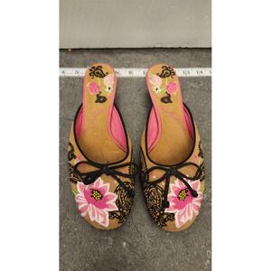 Beverly Feldman Embroidered Slip On Sandals Women's 7.5 Boho‎ Chic Floral  READ